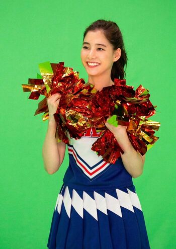 チアリーダーの新木優子があなたの部屋に登場したら？