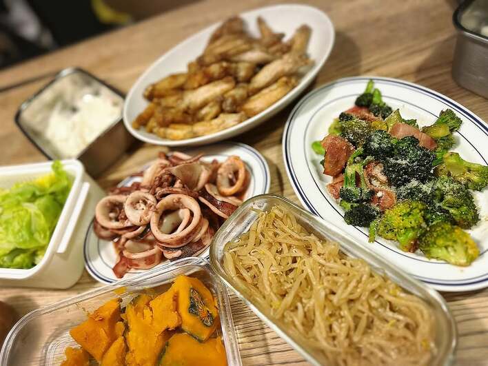 【画像6枚】フライパンや揚げ物バットのままも！？「栄養バランス素晴らしい」藤本美貴 “子供フル活用”の夜ご飯を見る