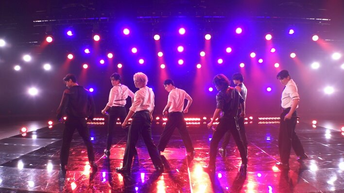 【画像6枚】『BEASTAGE』の写真を見る