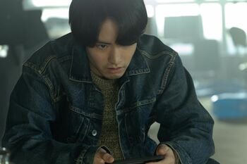 海斗（赤楚衛二）と郁弥（錦戸亮）が共闘し諸悪の根源を追い詰める！そして生まれる新たな野望＜『Re:リベンジ』最終話完全版＞