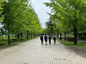 2025年度は73校の学校がチーム力を高める「ぷちアドベンチャーゲーム」を実施　非日常体験を通じた教育的効果が期待されています