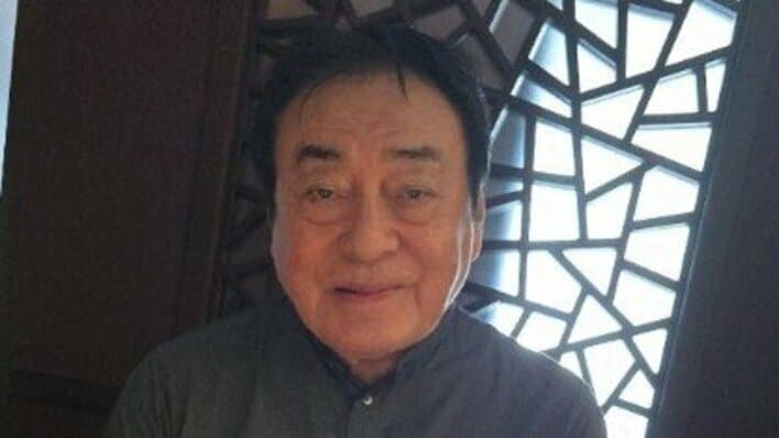 【画像13枚】高橋英樹 六本木の会員制高級店で妻と20種類以上の豪華料理をたらふく堪能する様子を見る