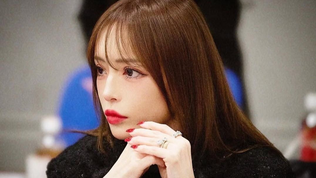 鳥肌が立った！」浜崎あゆみ 真剣な眼差しショット披露！緊張感