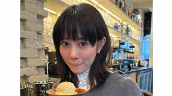 高畑充希「エロいお姉さんを目指してたんですが…」イメチェンした新ヘアを披露！ガラッと変わった雰囲気に「私もマネしたい！」「レトロ感あるっ」