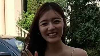 古畑星夏「クラウンちゃんです。」特別仕様の820万円高級スポーツカー納車式を開催！「私の好きな感じ」と大興奮の新車に「マットカッコよすぎ」「羨ましい」