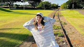 Dream Ami ハワイでゴルフ楽しむショットを公開！憧れの“ミッキーバンカー”を見つけ大興奮かと思いきや…？