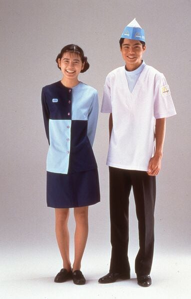 マクドナルド　ユニホーム 板前みたい」マクドナルドが投稿した意外すぎる初代ユニホームが話題