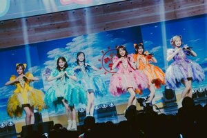 【独占＆写真17枚】FRUITS ZIPPER 超満員の会場と『わたしの一番かわいいところ』を大合唱！かわいい＆元気を振りまく『新しいカギ×めざましライブ』