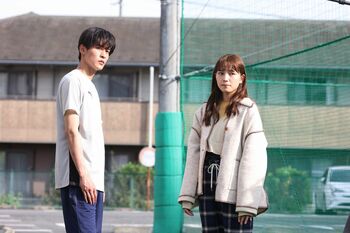 湊斗（鈴鹿央士）から同級生たちとのフットサルに誘われた想（目黒蓮）は…『silent』第4話予告