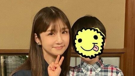 3児の母・小倉優子 息子と蛍が見える料亭へ！スポッチャも満喫のほっこり休日ショットに「素敵ママ」「子供達幸せだな」