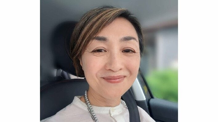 香坂みゆき 自宅庭の10年育てたミカンの木を披露！丸々と実った果実に「すっごく立派に成長してる」と喜びの声