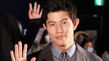 鈴木亮平のマニアックなエピソードに観客置いてきぼり？