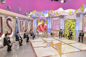 藤ヶ谷太輔の「こだわりチェア」にメンバー驚愕！キスマイが“お部屋事情”を大公開