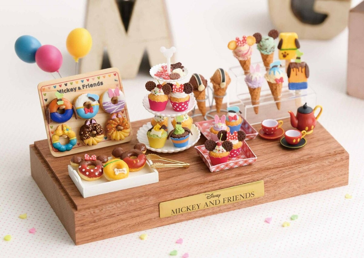 激レア東京ディズニーリゾート　スイートパーティコレクション　フィギュアセット 大人ディズニー