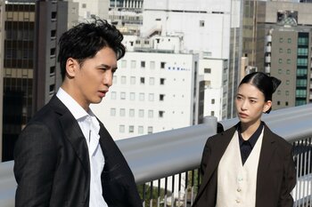 スティンガースに裏切り者！？二階堂（森川葵）は乾（藤井流星）に秘密の任務を任せるが…『スティンガース』第10話予告