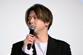 ユースケ・サンタマリア 増田貴久の肌を絶賛「あの肌のハリは選ばれしもの。プルプルしてた」21歳の役に太鼓判『踊る大捜査線 N.E.W.』