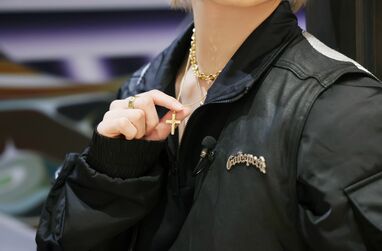 MAZZEL RYUKIの“アクセサリー”愛 金色にこだわり「一番が好き