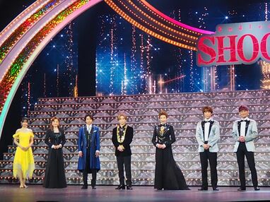 お値下げ　超極レア　当時物　堂本光一主演　『SHOCK』 フライヤー　貴重 堂本光一SHOCKパンフレット2003年版 - メルカリ