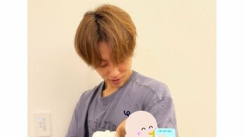 辻󠄀希美の夫・杉浦太陽 生後1ヵ月の次女・夢空ちゃんとのツーショット披露！「いい夢見ろよ〜」腕の中で眠る我が子に優しいまなざし