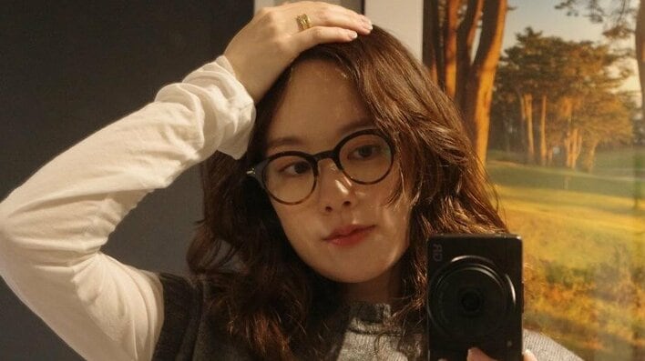 「かなり大きくなった！」第1子妊娠中・筧美和子 おしゃれなマタニティコーデを披露！美脚際立つミニスカ姿やおなかに手を添える姿に注目