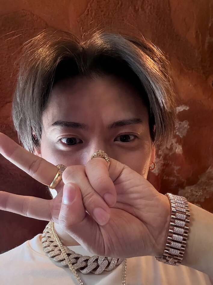Johnny&#39;s - るるる　平野紫耀 平野紫耀＆神宮寺勇太“LAオフショ”公開 カチューシャ姿にファン