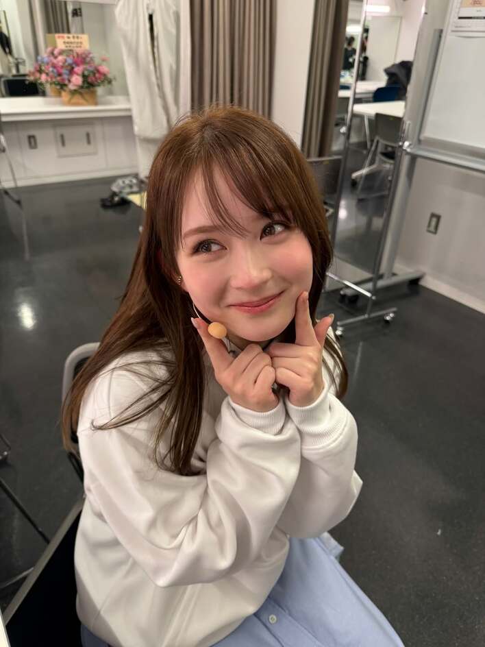 畑芽育 めいっ子を抱くも“大拒絶”されるツーショット公開！？目を
