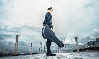 ＜藤井フミヤ×WOWOW連続特集 -FUTATABI-＞4～6月の放送・配信ラインナップが決定！さらにWOWOWオンデマンドでは過去ライブ映像など16番組を一挙アーカイブ配信中！