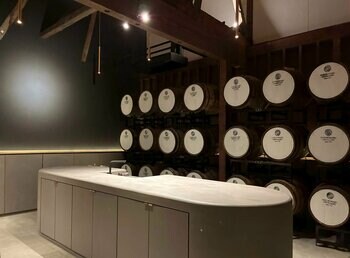 三郎丸蒸留所 ハンドフィルルーム公開