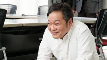 声優・山口勝平が人気漫画家役で『SUPER RICH』に出演！「着々とドラマへの道がつながっていきますよーに！」