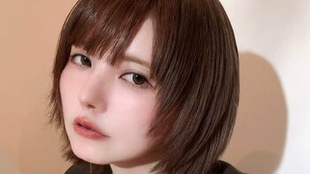 益若つばさ 手作りの“ミャクミャク×サンリオ”クッキーを披露！クオリティーの高さに「万博で売ってそう」「すごっっっっ！！！！」「芸術作品」と絶賛の嵐