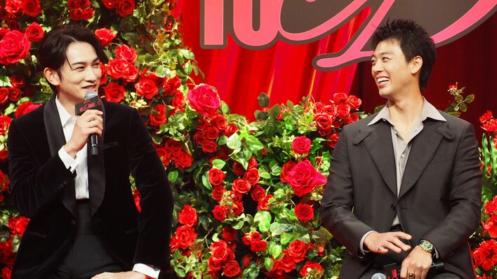 【写真40枚】『10DANCE』撮影の裏側を語る！竹内涼真と町田啓太の写真を見る