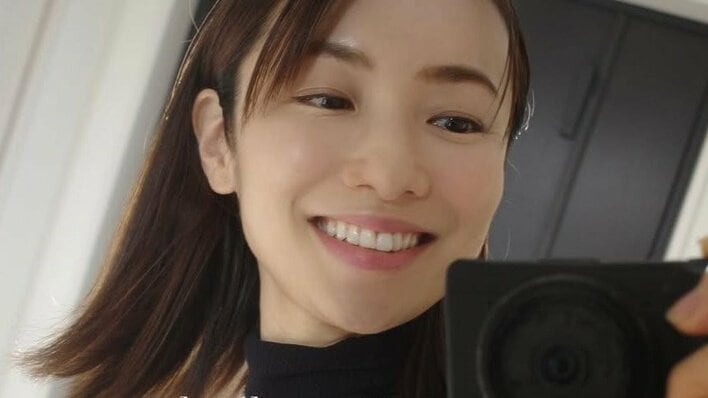 1児の母・内山理名 家族で夏の八ヶ岳を満喫！自然の中で愛犬抱いた姿や地元の味覚並んだ“贅沢”朝食ショット公開「素敵なご家族」「美味しそう」