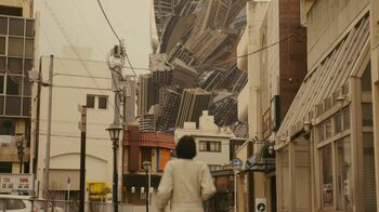 ＜試写室＞「街」が生命と意思を持ったら？奇怪な世界観も、惹きつけられるモキュメンタリーSFドラマ