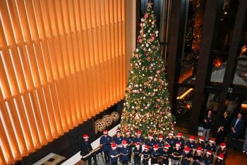 【フォーシーズンズホテル京都】開業以来初となるクリスマスツリーライティングセレモニーを開催。