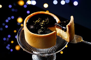 【羽田空港限定】冬の澄んだ夜空をイメージして。『星空のケーキ』を【東京ミルクチーズ工場】より期間限定で今年も発売いたします！