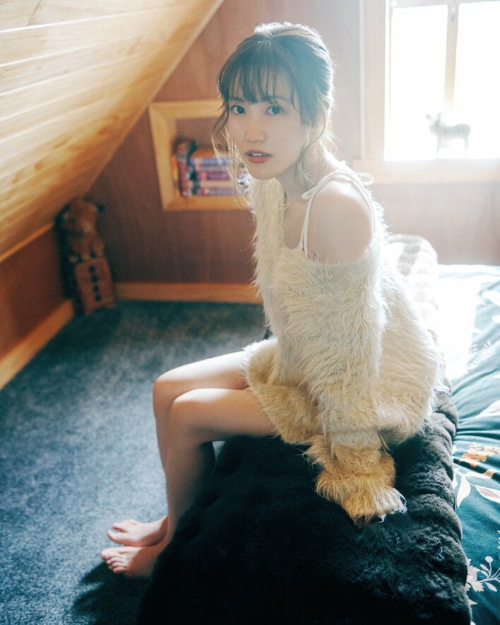 松田里奈　サイン入り写真 着物姿 櫻坂46・松田里奈 1st写真集の裏表紙4種を一挙解禁！儚げな夕日のエモ