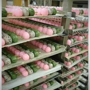 再生443万回、日本を癒した団子動画から生まれた春限定『花見団子』発売