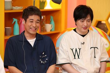 『深夜のハチミツ!! Bee the top』街で偶然出会った人を頼りに、億超えの豪邸に泊まれる？ある有名人の家に…奇跡が起きる！