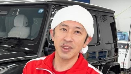 カジサック 新車で購入した高級外車をお披露目し「流石にレジェンドすぎ」と反響！ピカピカボディー＆白シートでこだわり詰まったオプションも紹介