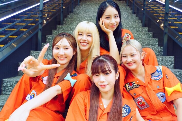 【写真27枚】松田元太の妹・KOKOROが所属する実力派ガールズグループUN1CONを見る